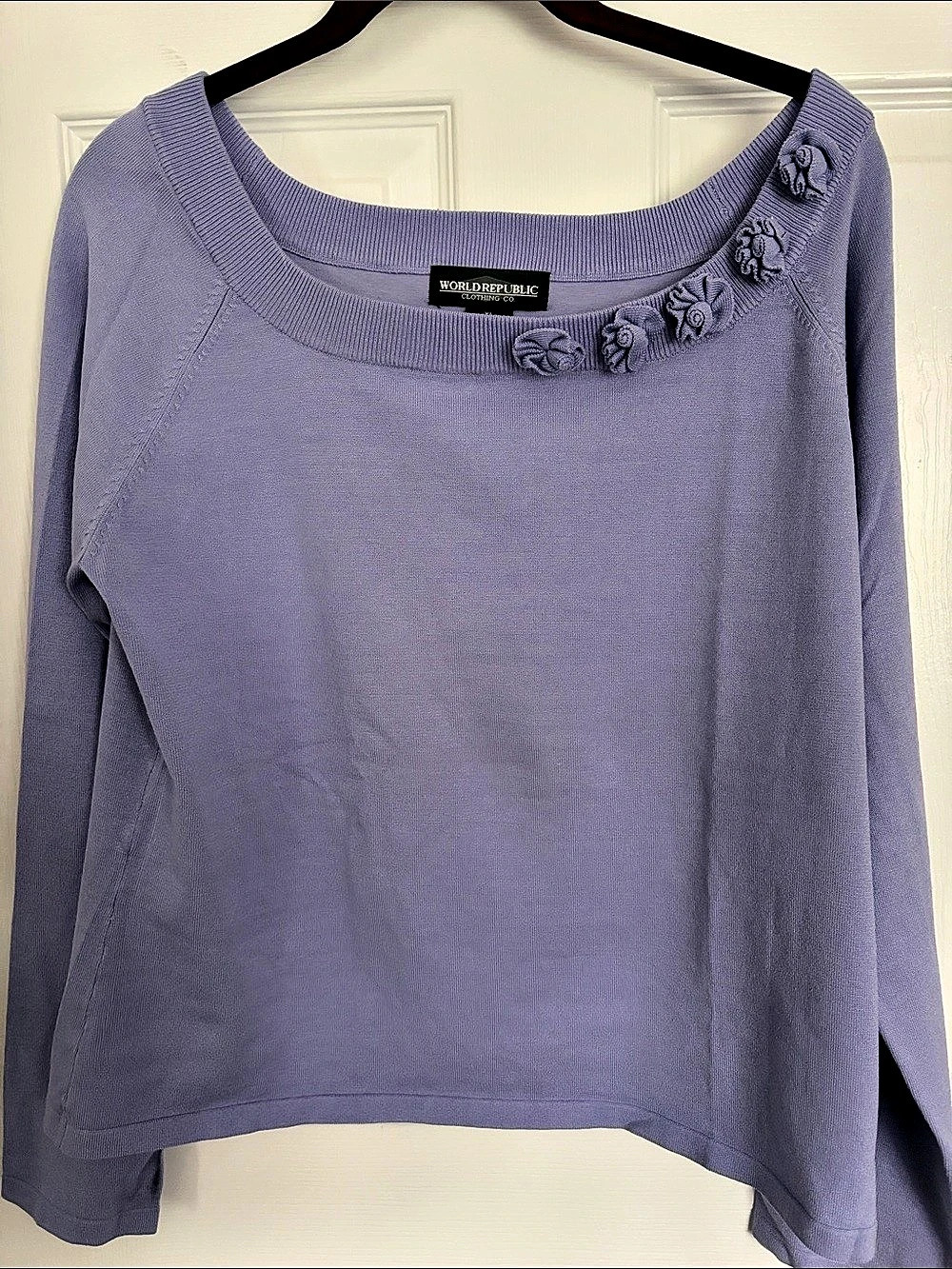 World Republic Lavender Rosette Boat Neck Sweater Women’s XL NWT